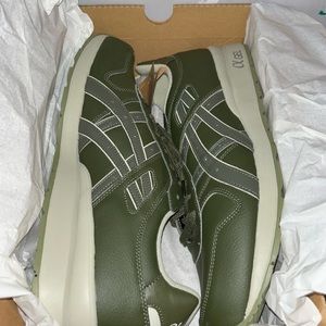 Asics
GT-II Olive Canvas‎ / Dried Leaf Green